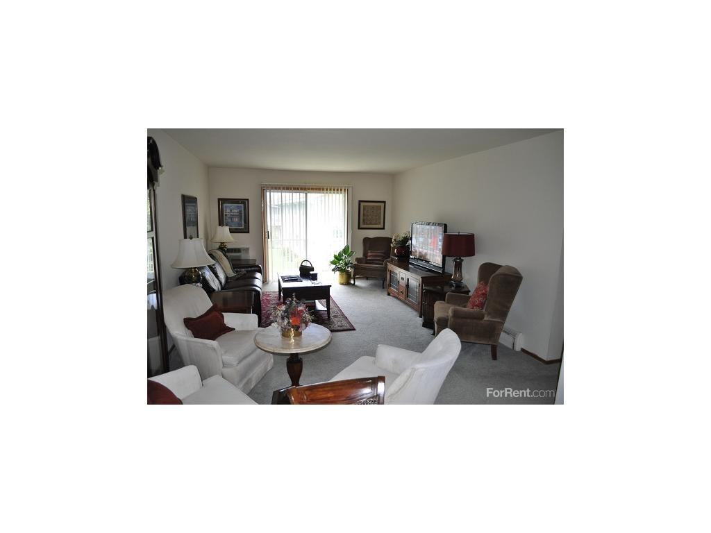 Douglas Terrace Apartments - Photo 3 of 10