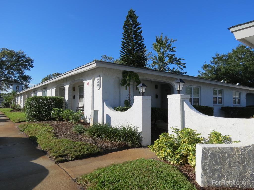 Sorrento Apartments - Photo 2 of 3