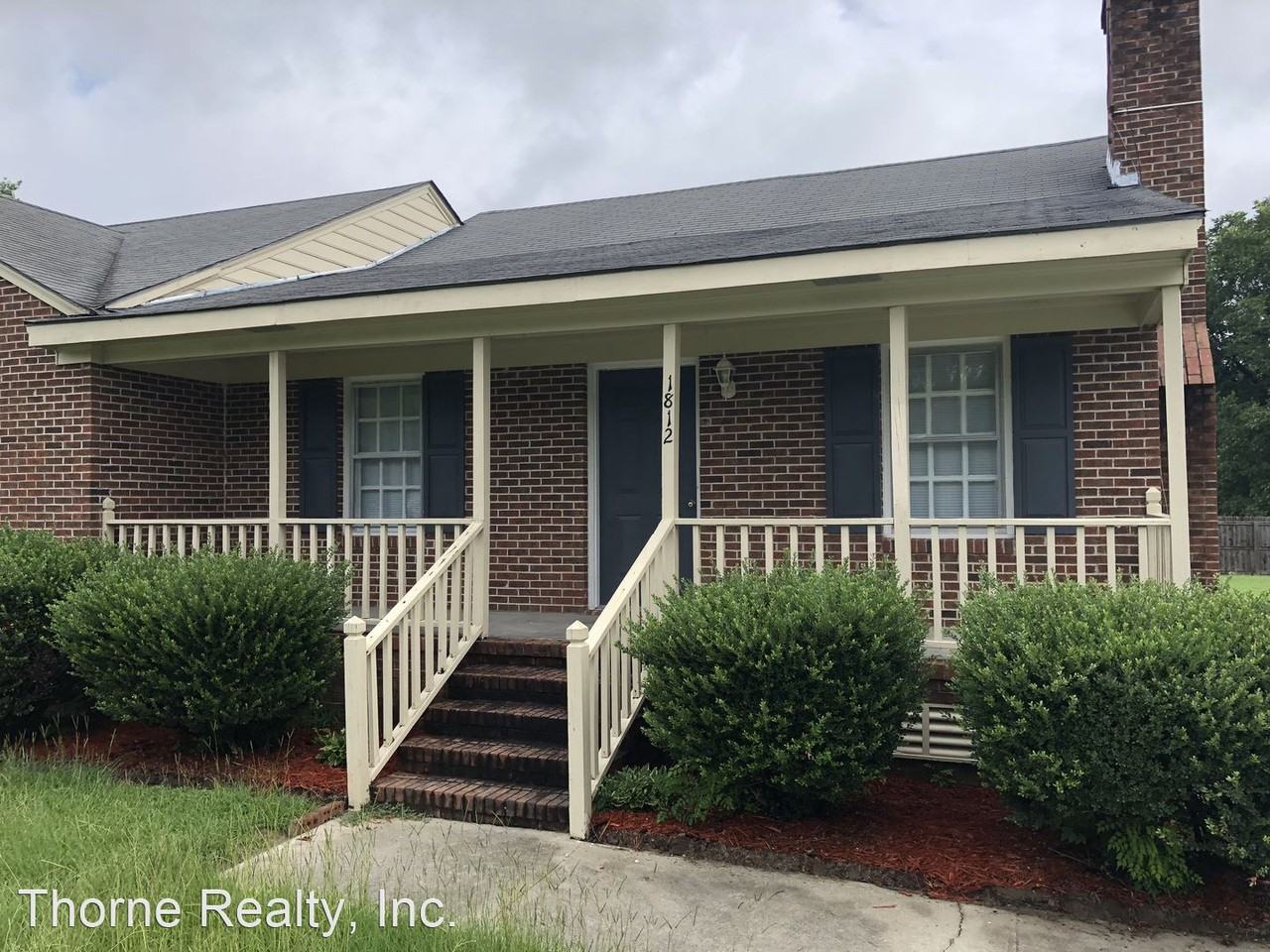 1812-1814 Autumn Lane - Photo 3 of 10