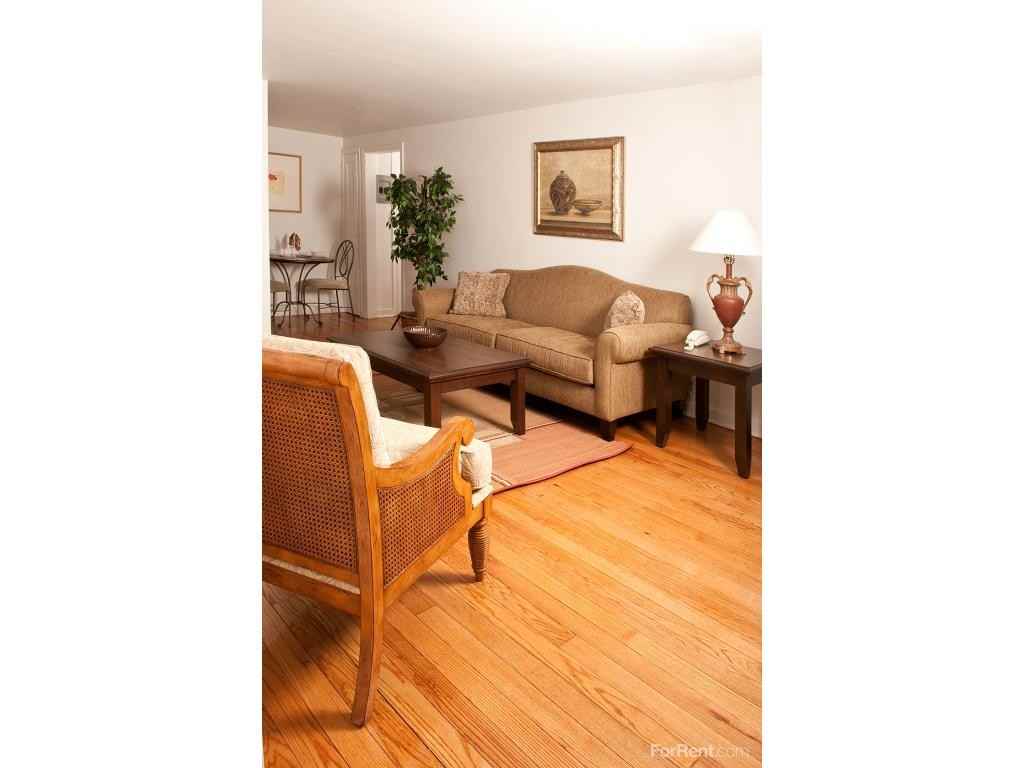 Warner Village - Photo 2 of 5