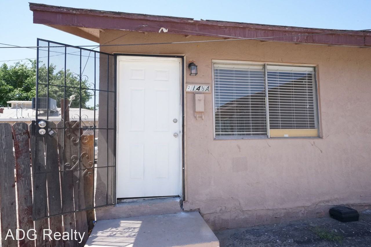 214 S 14th St 6 Buildings, 11 units Las Vegas Apartments in Downtown