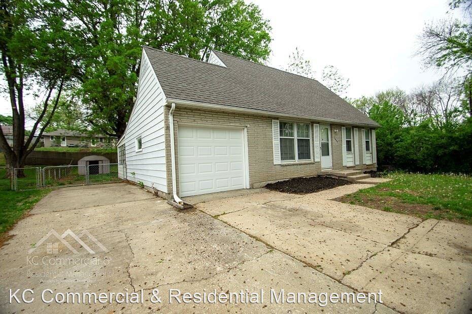 4352 N Colorado Ave - Photo 3 of 48