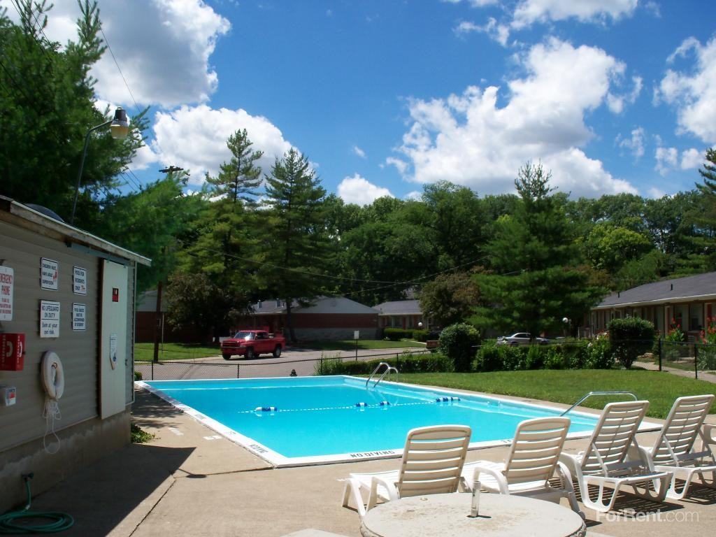 Leesburg Lane Apts 4000 Leesburg Ln, Cincinnati, OH 45209 Apartment