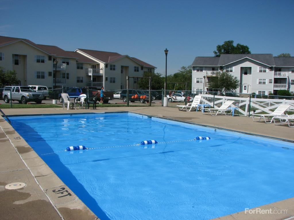 Fairway Park Apartments - Photo 3 of 17