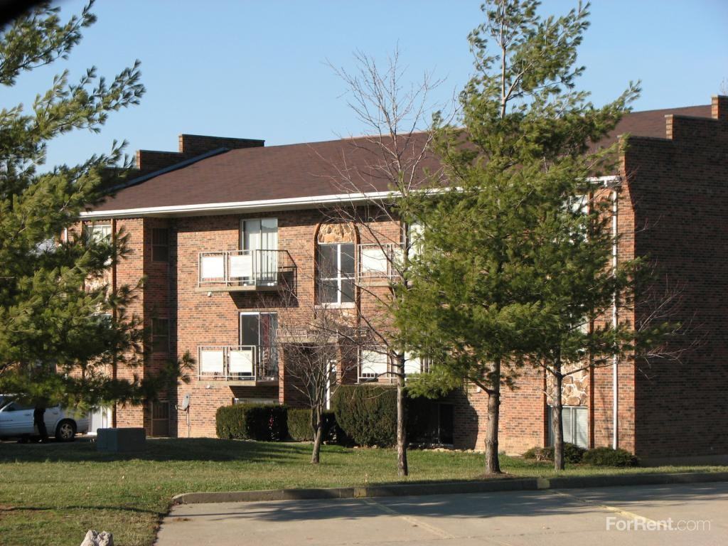 Twin Quail Apts. - Photo 2 of 3