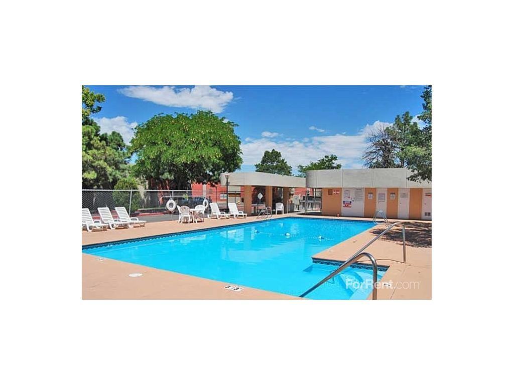 Desert Creek Apartments 4300 Pan American Fwy Ne