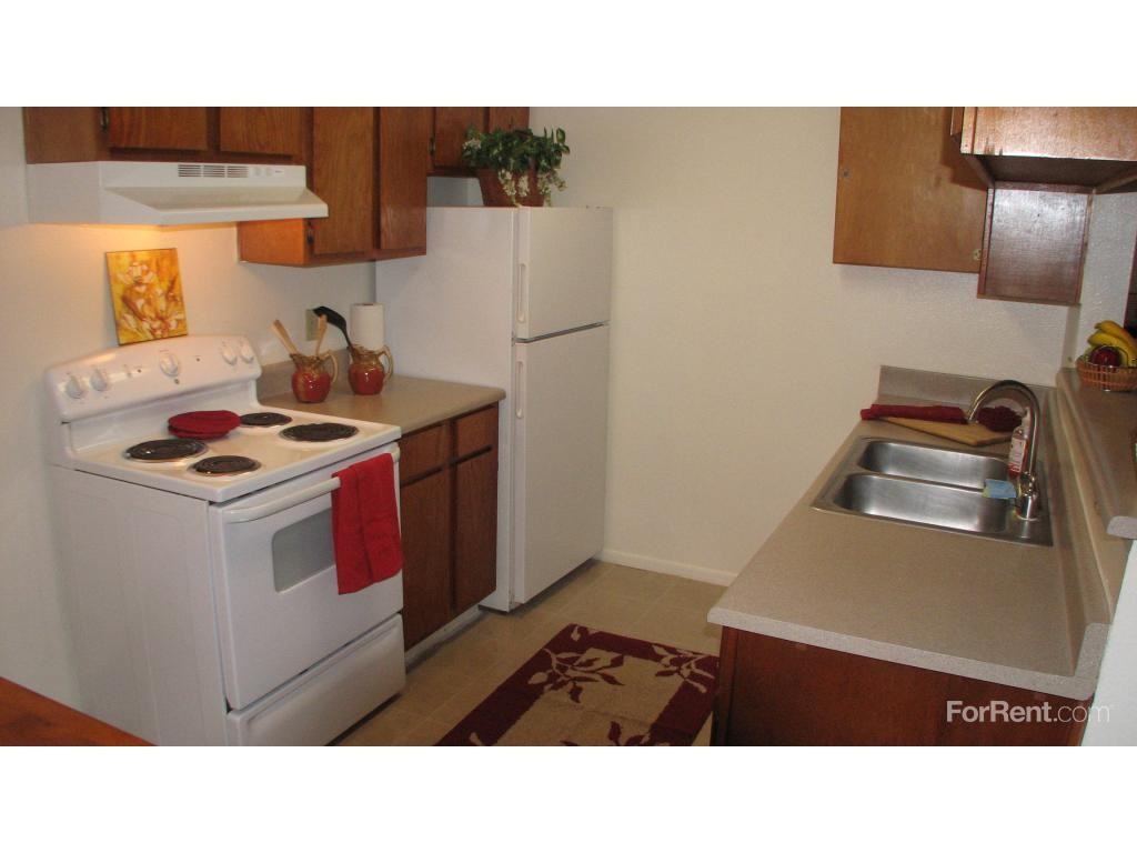 Alta Vista Apts - Photo 2 of 19