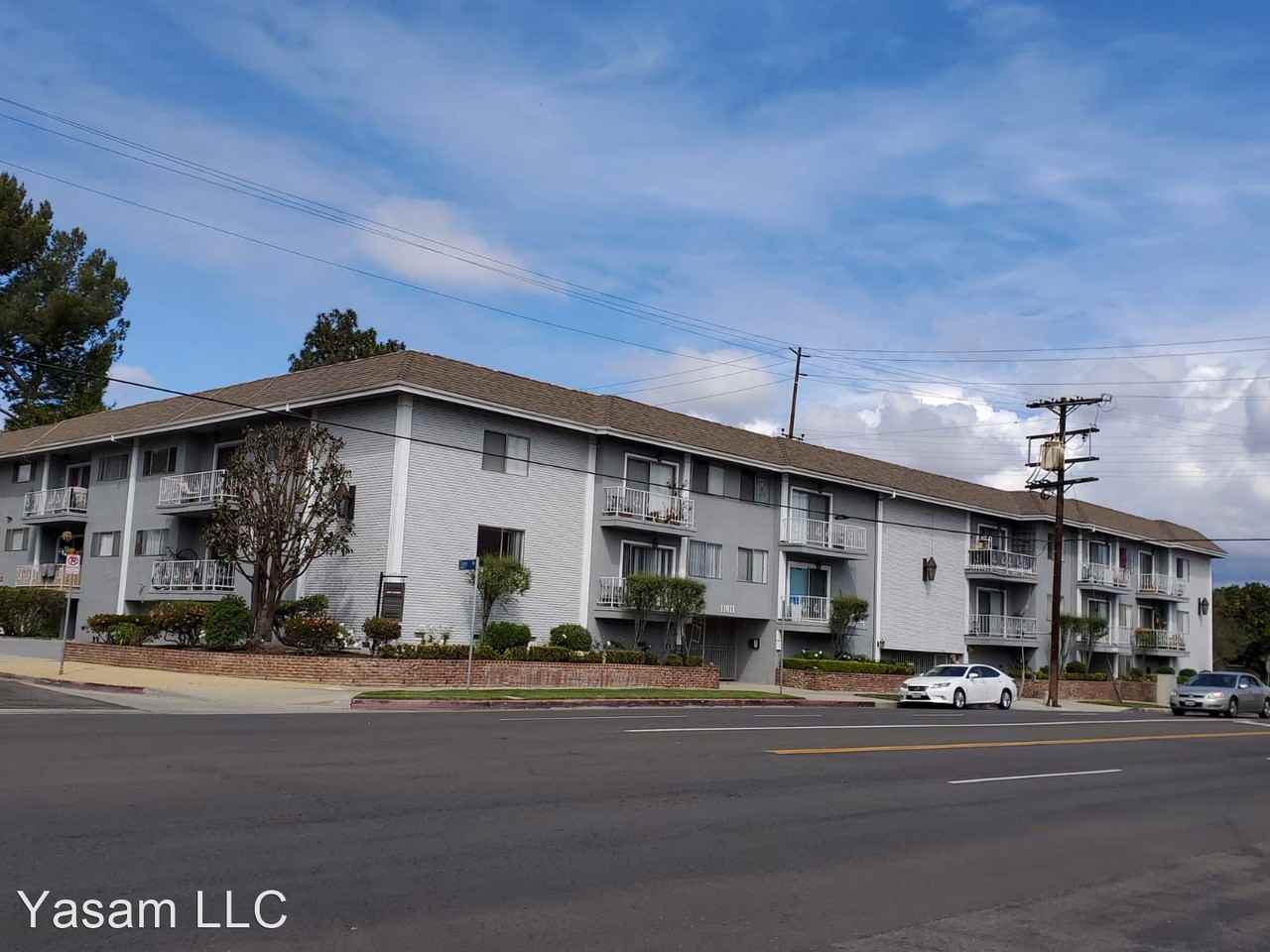 LUXURY LIVING AT AN AFFORDABLE PRICE - Photo 3 of 29