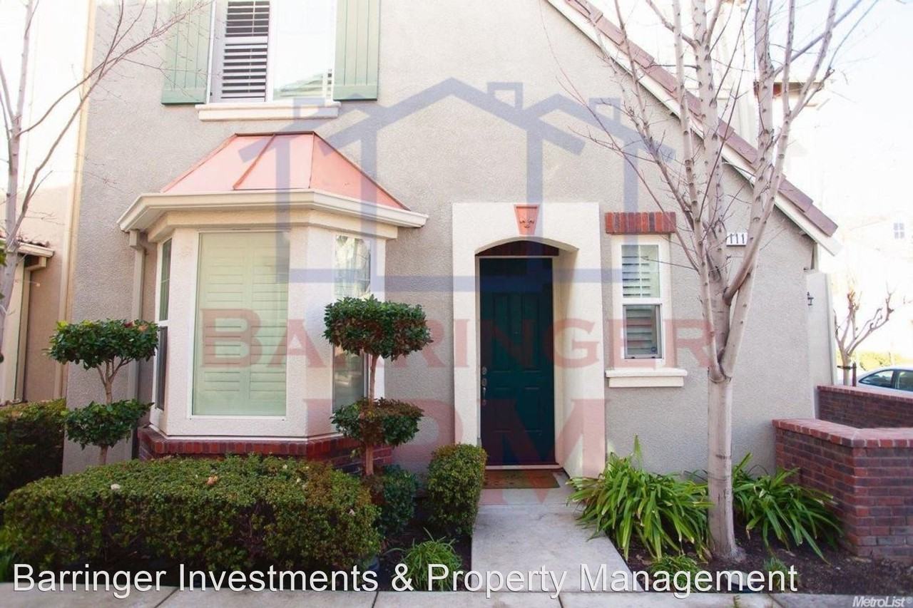 1112 Terry Ln - Photo 2 of 25