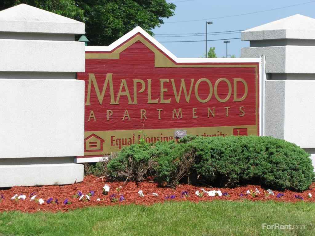 Maplewood Apartments and Townhomes - Photo 3 of 3