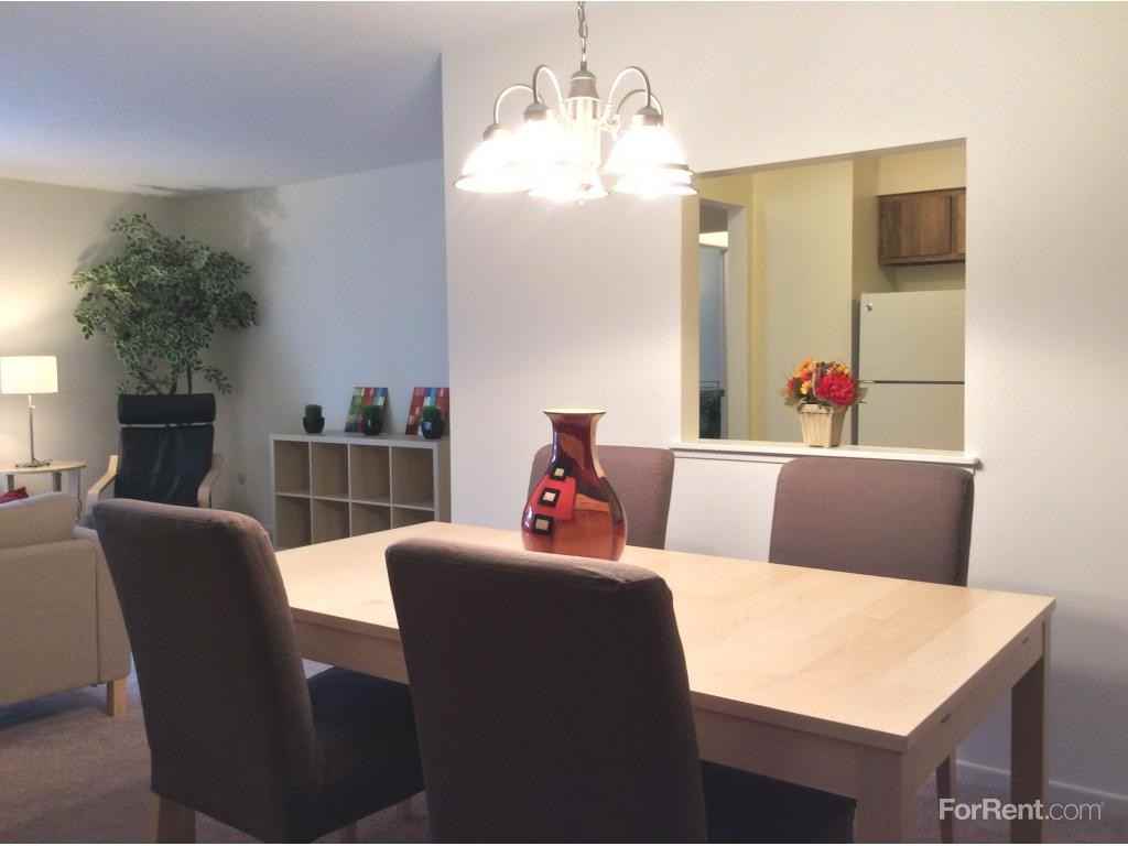 Carriage House East - Photo 2 of 10