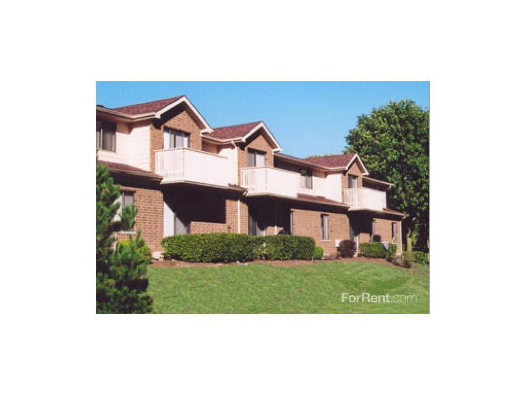 The Willows of Grayslake - Photo 2 of 2