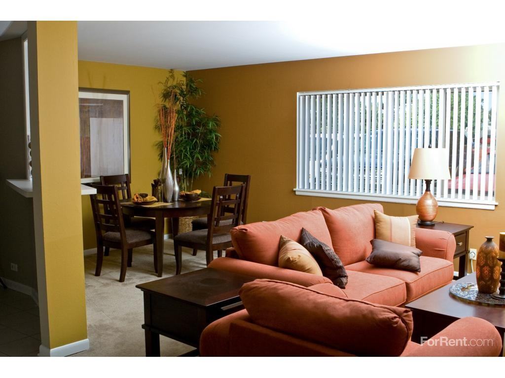 Harbor Lake Apartments - Photo 2 of 17