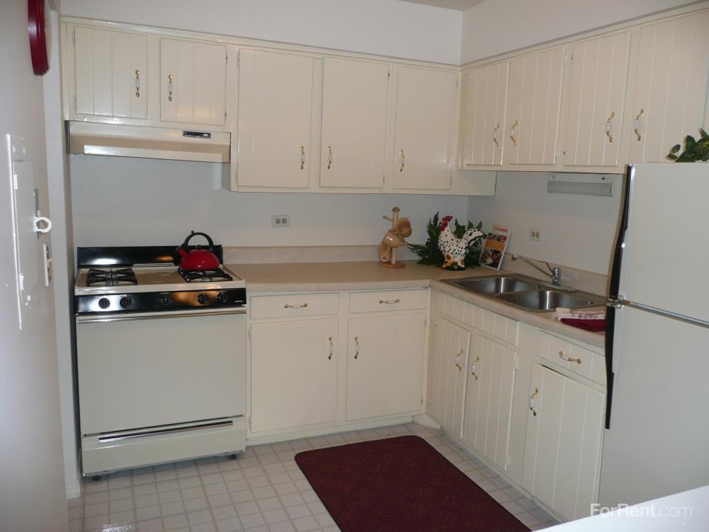 Bartlett Lake - Photo 2 of 15