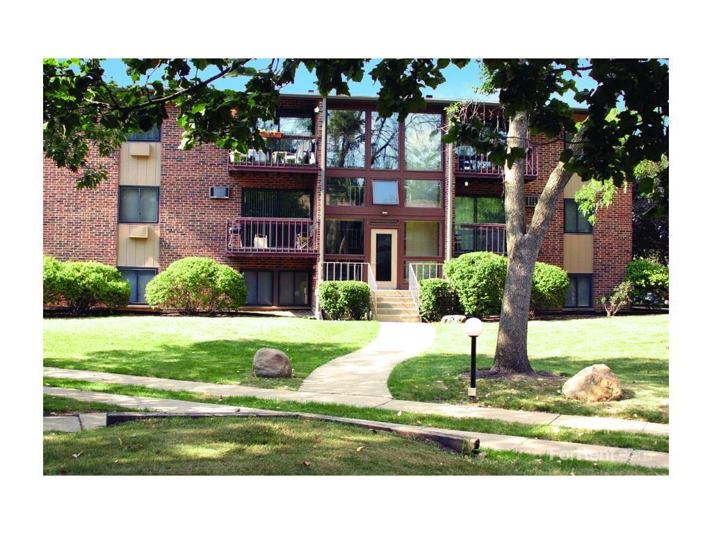 Courtyards Village West Apartments - Photo 2 of 19