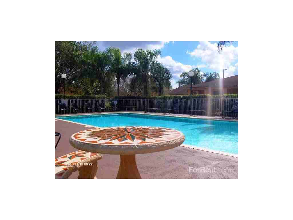 Jubilee Courtyards - Photo 2 of 19