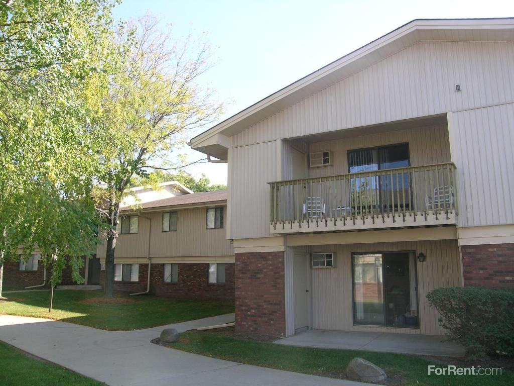 Walnut Grove Apartments - Photo 2 of 5