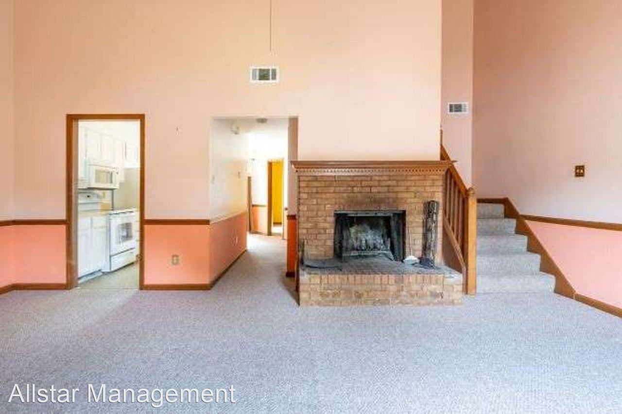 2995 Charlestowne Pl - Photo 2 of 23