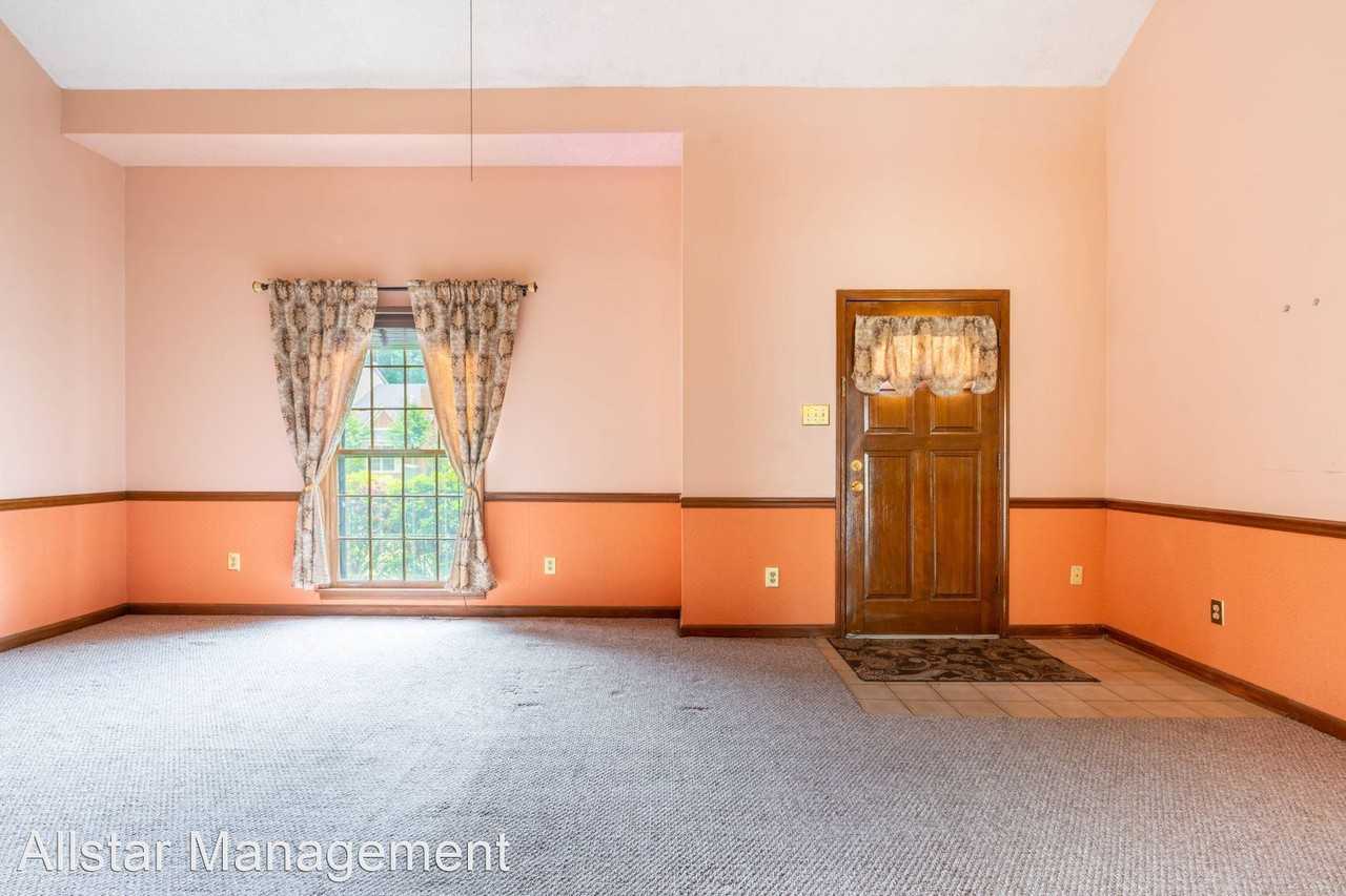 2995 Charlestowne Pl - Photo 3 of 23