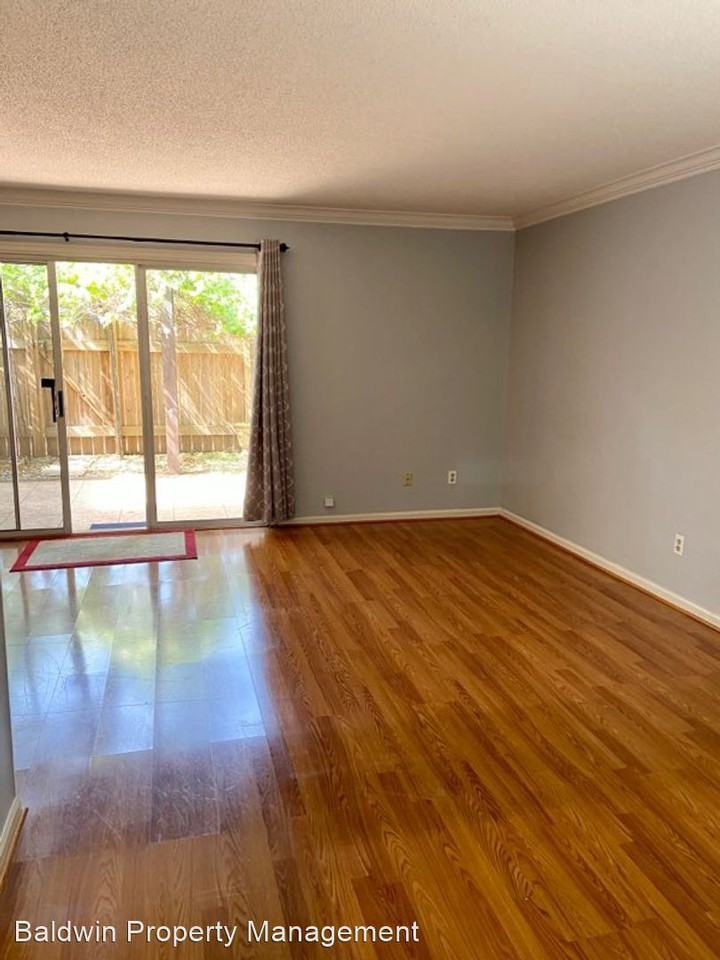 151 Charlestowne Cir - Photo 2 of 22