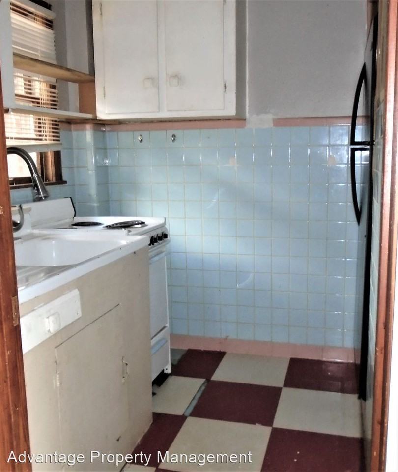 13222 US 31 N - Photo 3 of 8