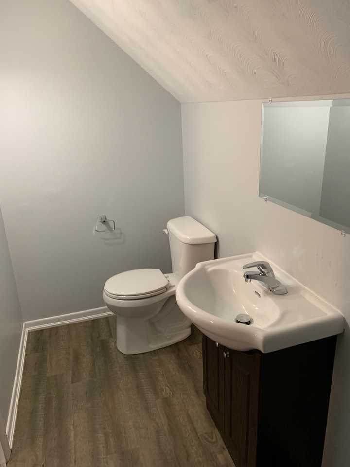 81 Bunting Rd - Photo 2 of 14