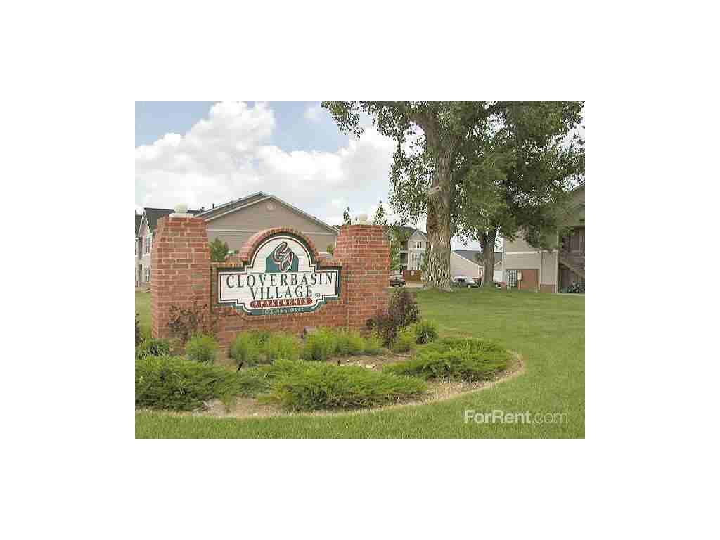 Cloverbasin Village Apartments and Townhomes - Photo 3 of 3