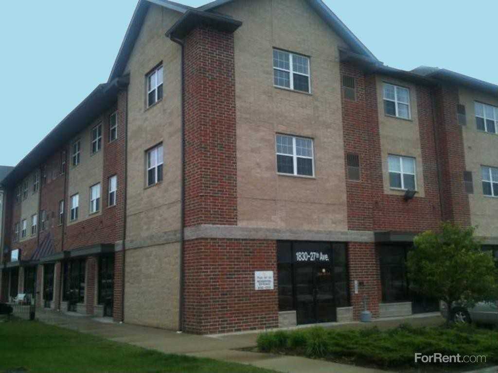 Plaza del Sol Apartments - Photo 2 of 2