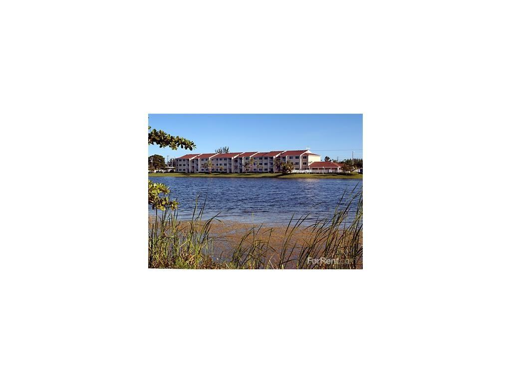 Summerlake - Photo 2 of 19