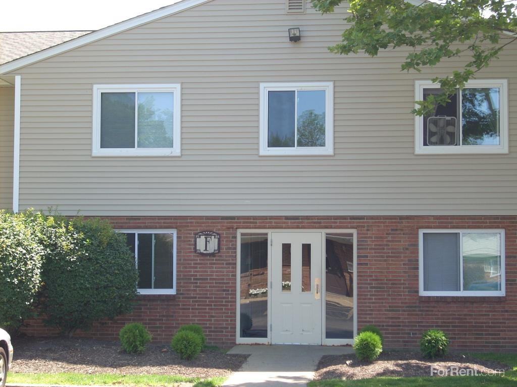 Normandy Manor - Photo 2 of 20