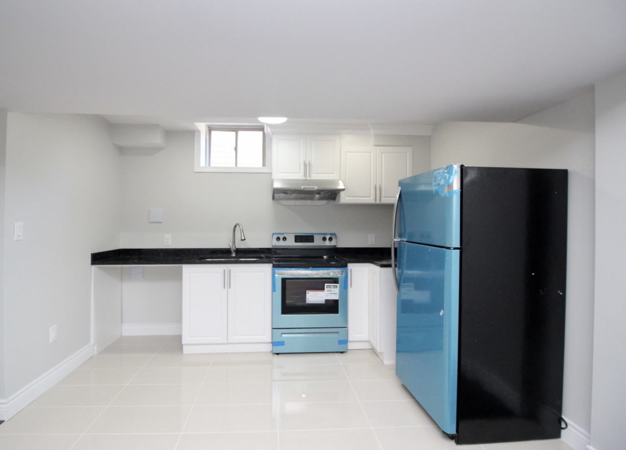 7861 Hoptree Rd Bsmt #2 - Photo 5 of 14