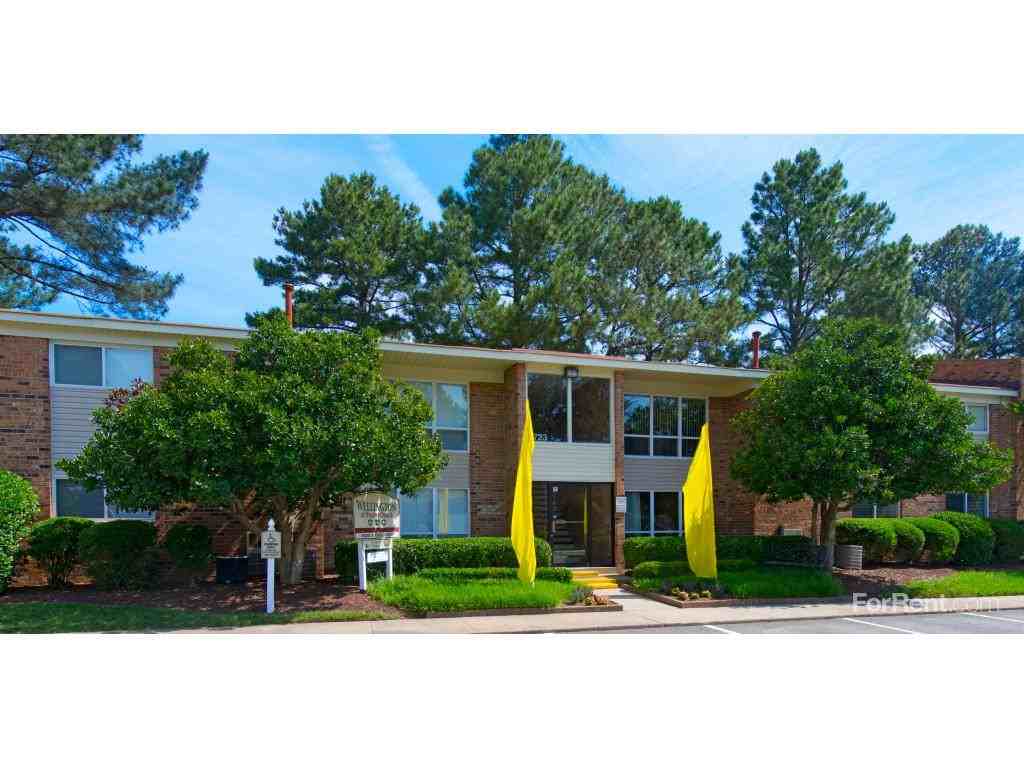 Wellington at Western Branch Apartments - Photo 3 of 12