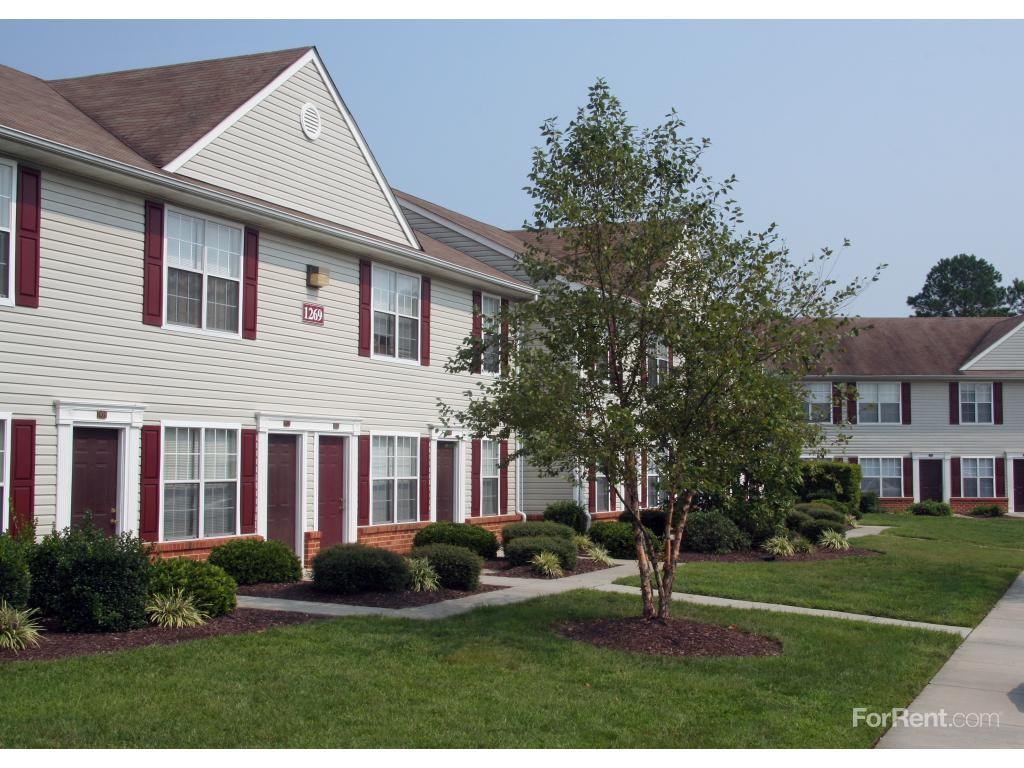 Ocean Gate Apartments - Photo 2 of 19