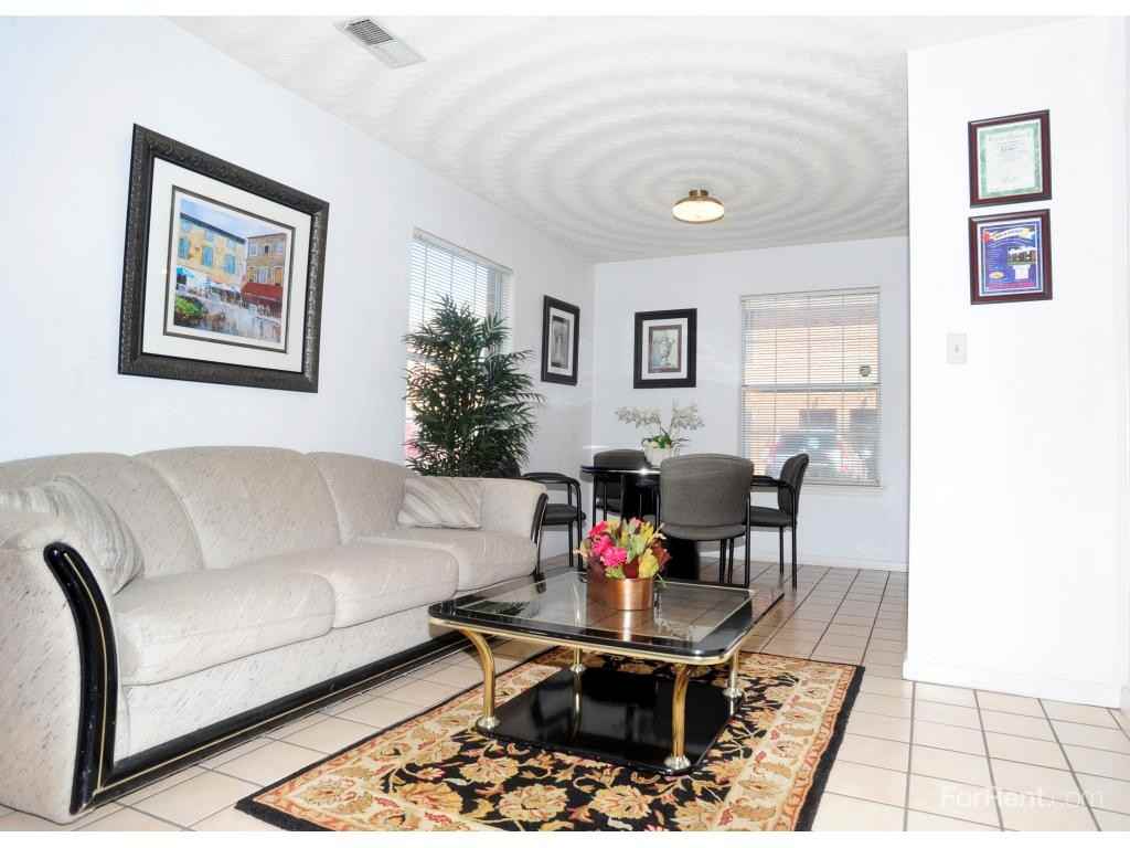 Arcadia Apartments - Photo 3 of 5