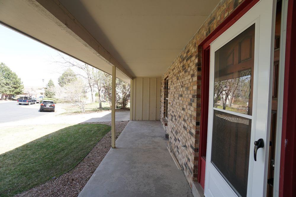 11130 E Cimmarron Dr - Photo 2 of 22