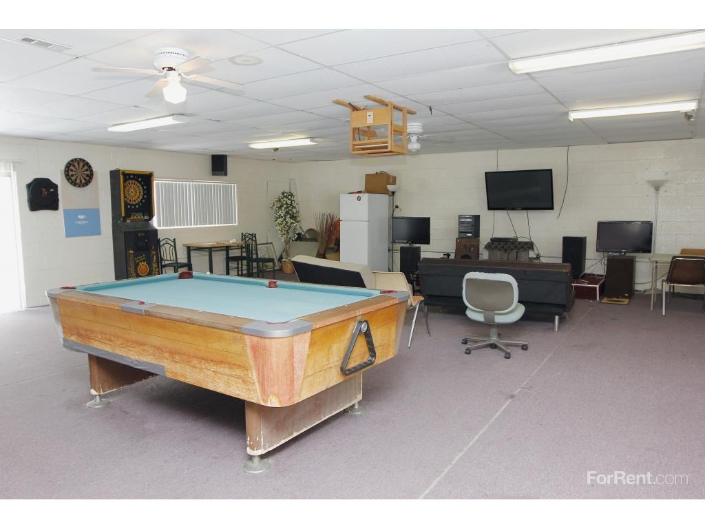 Skyview Condominiums - Photo 2 of 2