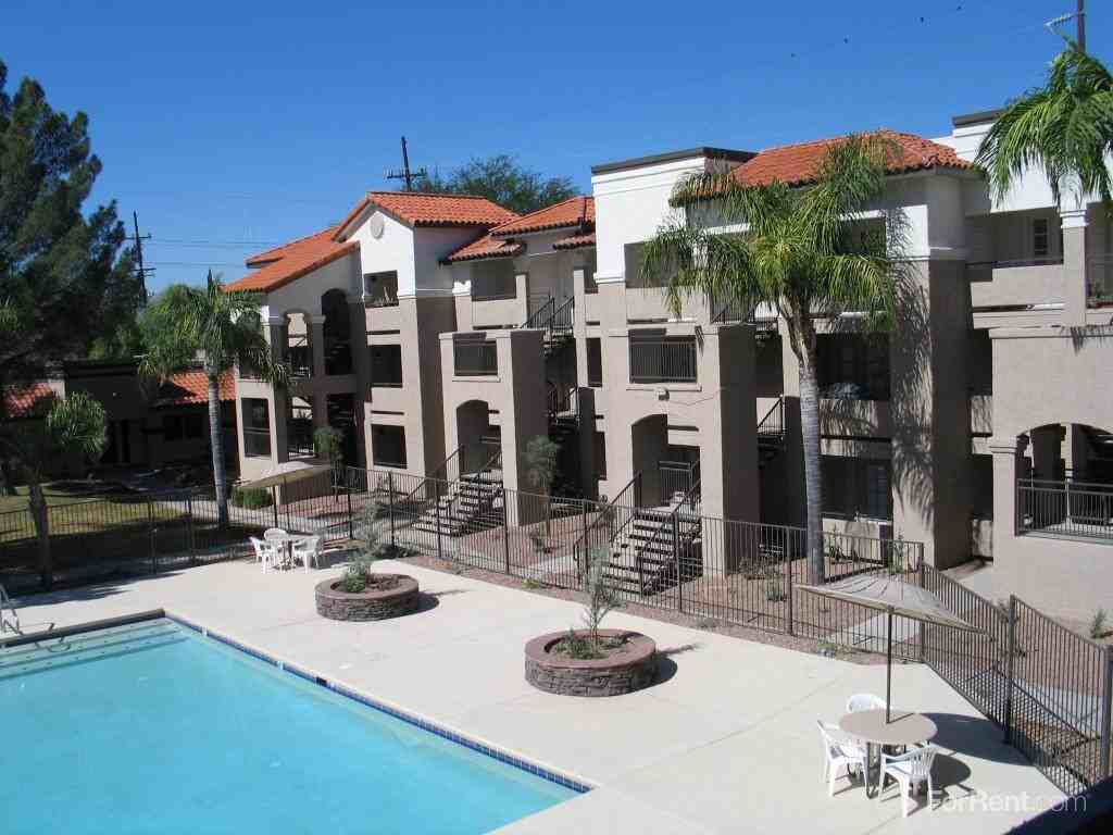 Lantana Apartment Homes Apartments 1111 W St Mary’s Rd, Tucson, AZ
