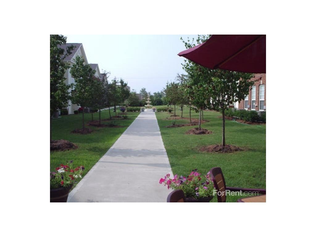 RoseWalk on Main Active Senior Living - Photo 2 of 2