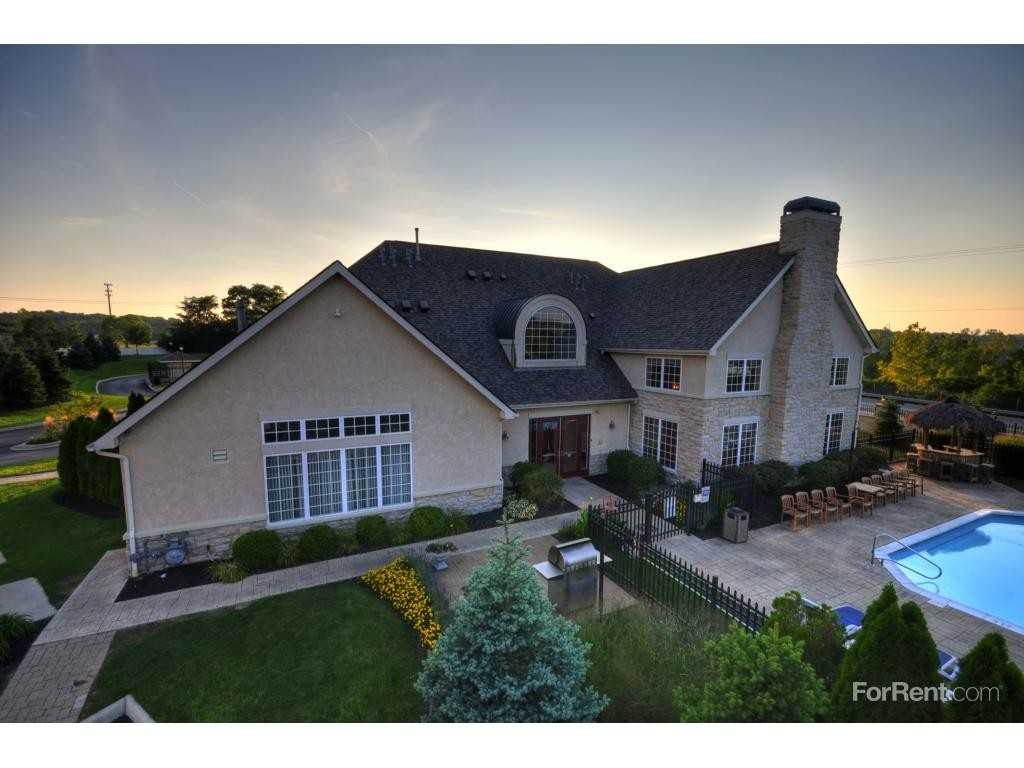 Marble Cliff Commons Apartments 2828 Marblevista Blvd., Columbus, OH