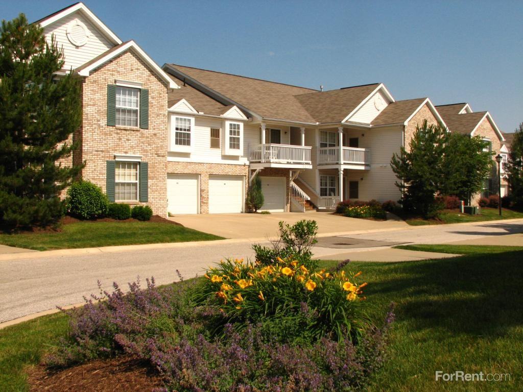 Fairway Park Luxury Apartments - Photo 3 of 20