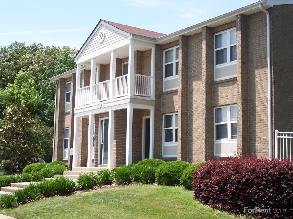 Admirals Way - Photo 2 of 19