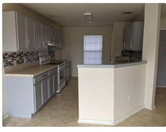 1920 Beatrice Avenue - Photo 2 of 4