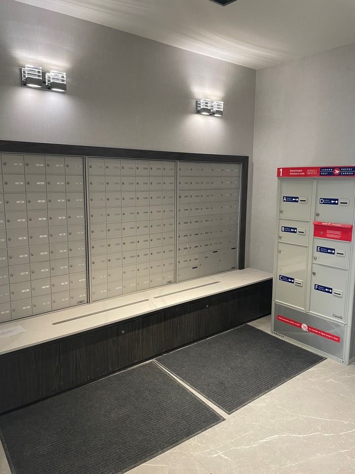 LakeVu Condos - Photo 6 of 12