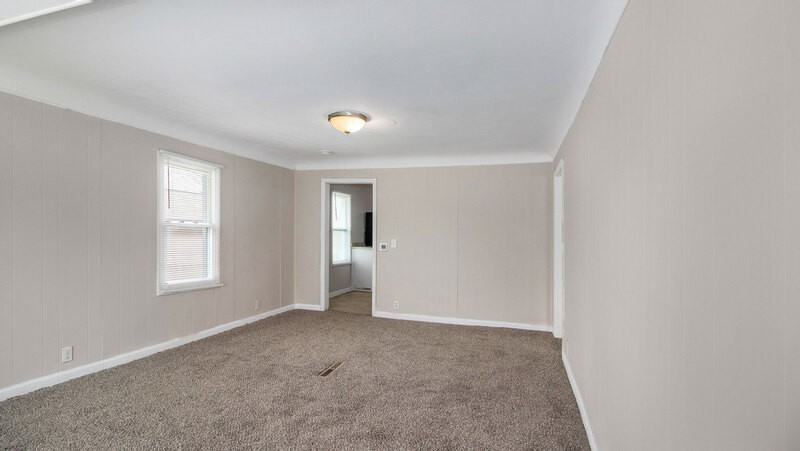 1427 Peters St - Photo 3 of 26