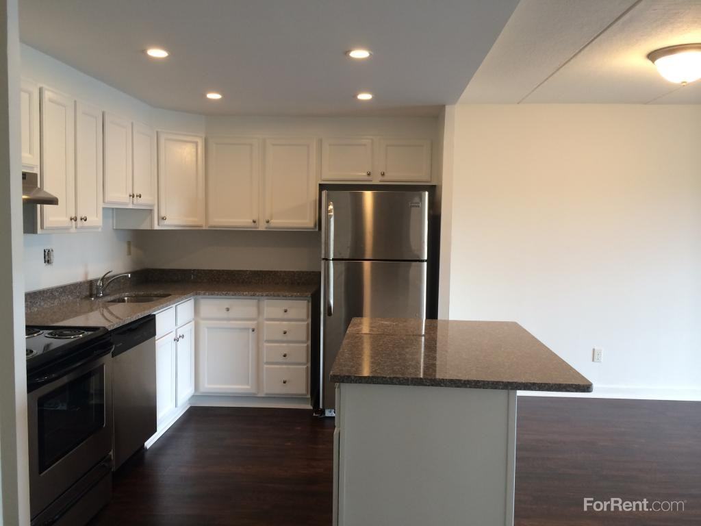 Essex House Apartments 5701 Centre Ave, Pittsburgh, PA 15206 Zumper