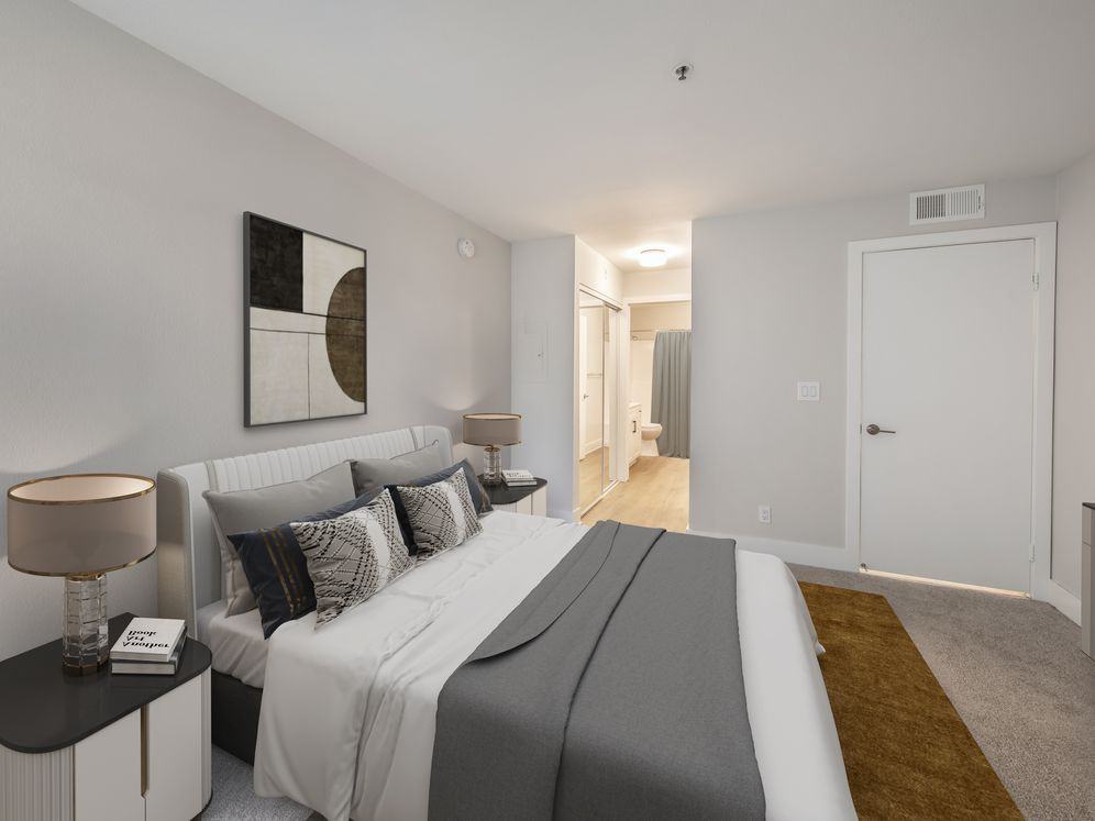 Avalon Woodland Hills - Photo 4 of 39