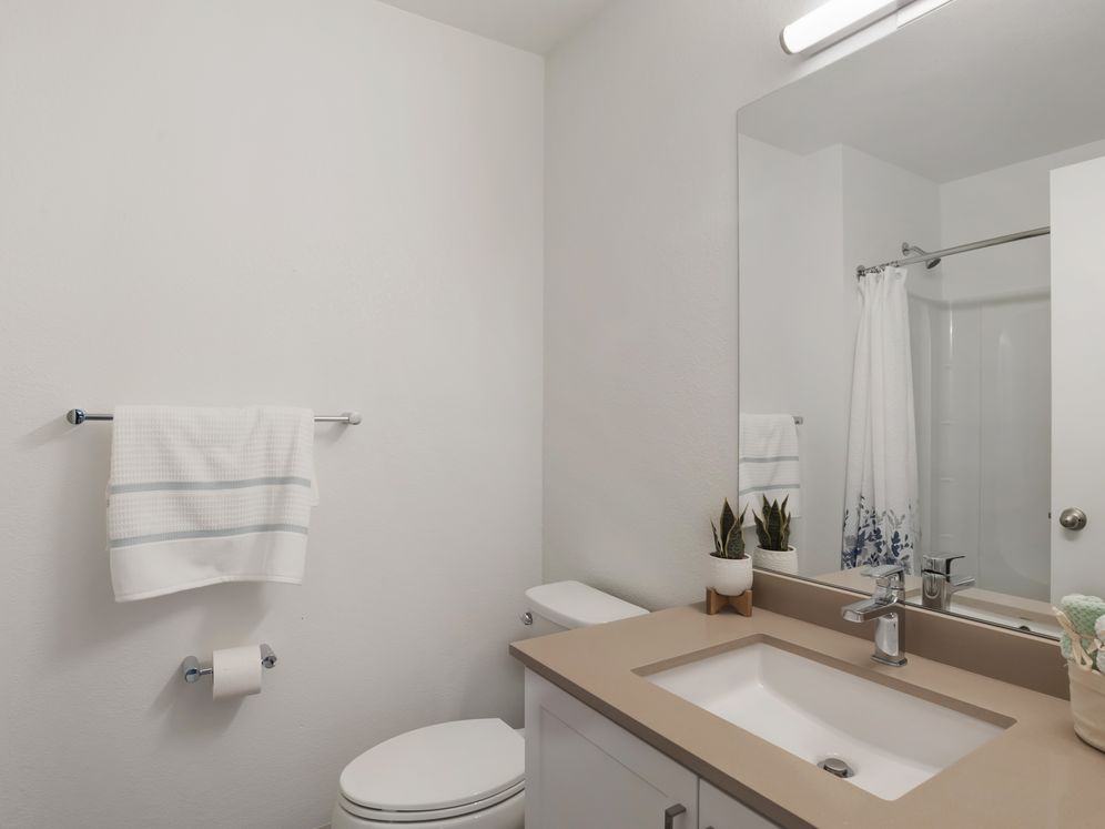 eaves Rancho Penasquitos - Photo 7 of 25