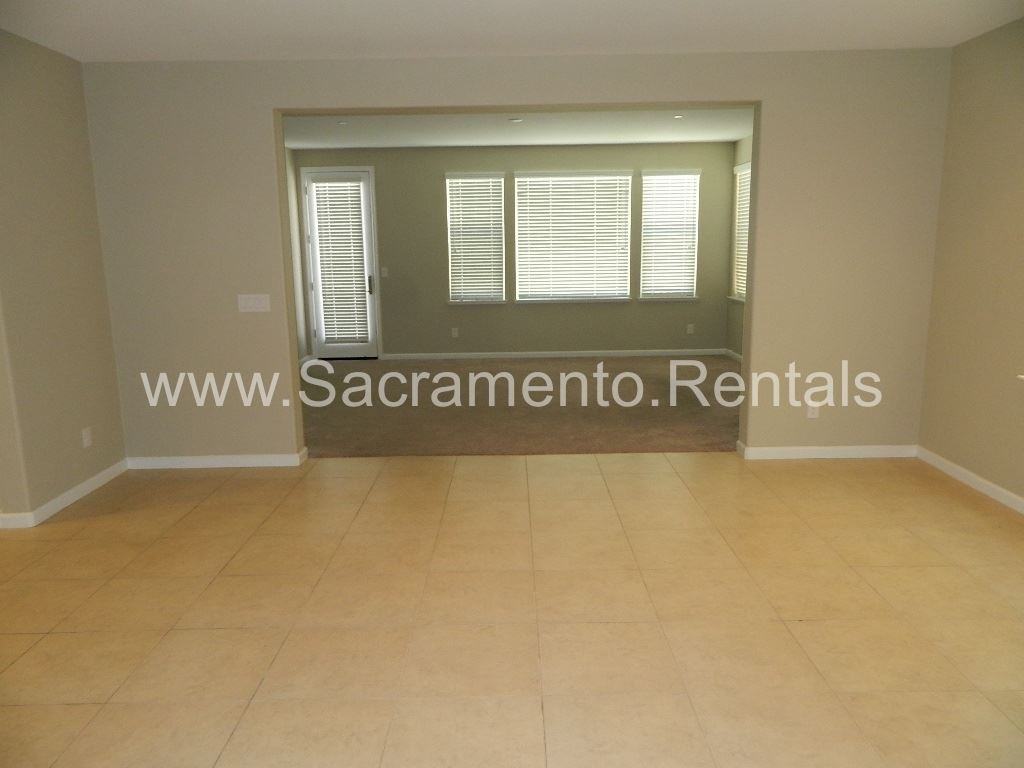 9700 Philta Way - Photo 3 of 24