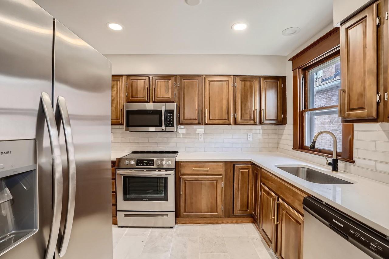 3055 W 39th Ave - Photo 4 of 16
