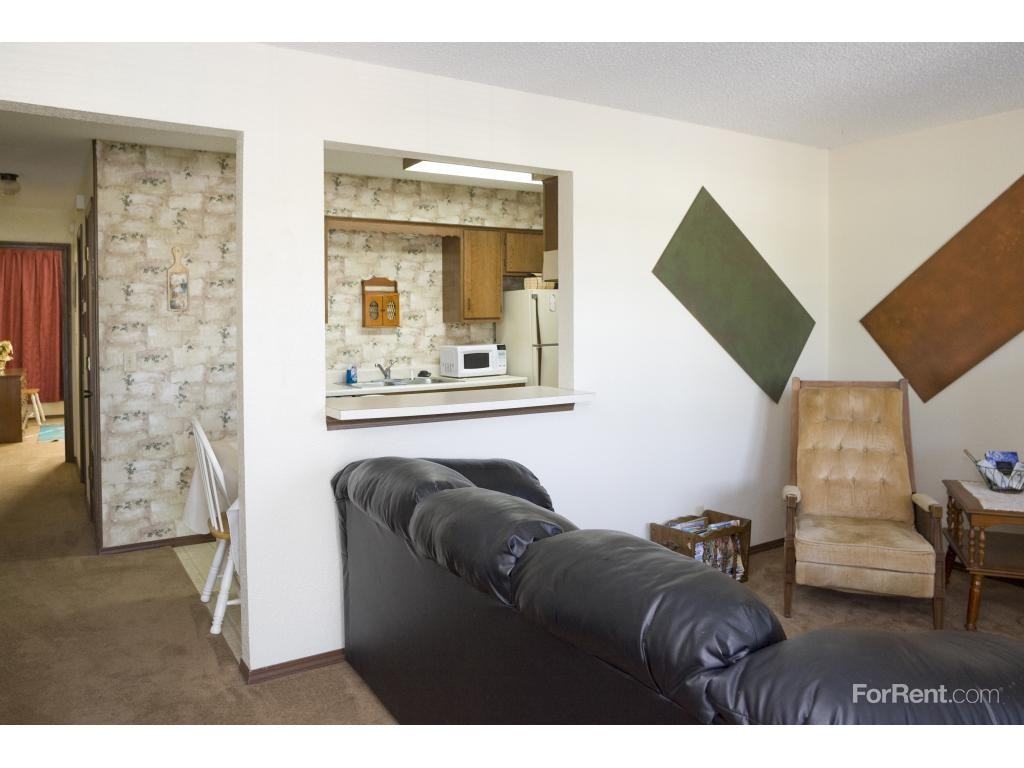 Sandstone Apartments - Photo 2 of 10